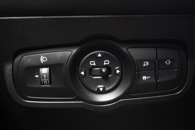 Kaiyi E5 с пробегом 2023 года, цена 1 294 000 рублей, 38447 км, седан, Автокод Объявления