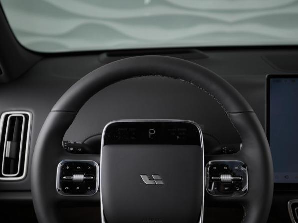 Новый Li Auto (Lixiang) L6 2025 года, цена 7 848 600 рублей, внедорожник, Автокод Объявления
