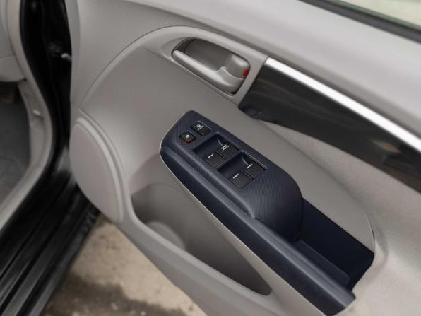 Honda Insight II с пробегом 2009 года, цена 620 000 рублей, 257674 км, хэтчбек, Автокод Объявления