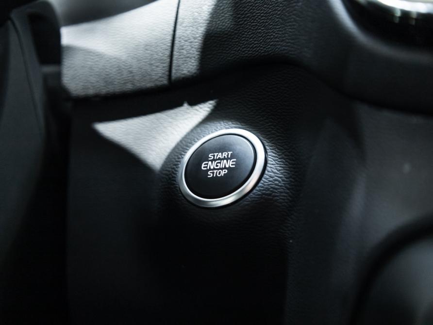 Volvo XC40 I Санкт-Петербург  - изображение 18