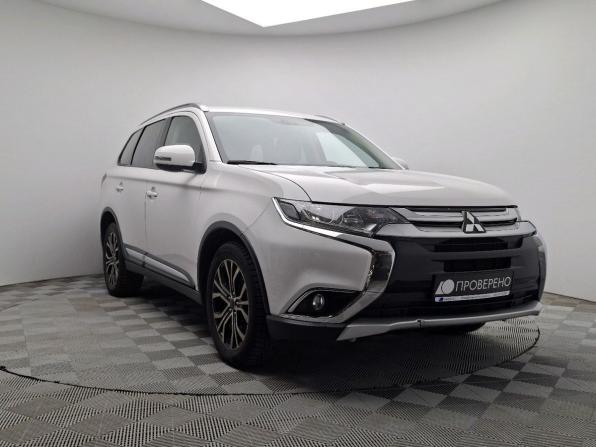 Mitsubishi Outlander III Рестайлинг 3 с пробегом 2018 года, цена 2 619 000 рублей, 107113 км, внедорожник, Автокод Объявления