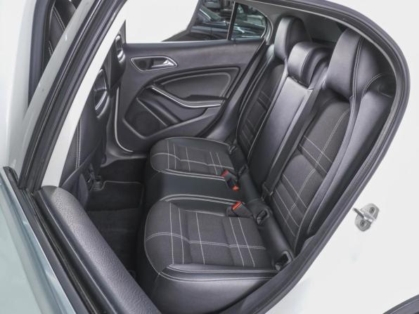 Mercedes-Benz GLA I (X156) с пробегом 2015 года, цена 1 950 000 рублей, 139468 км, внедорожник, Автокод Объявления