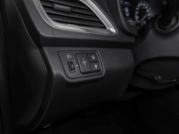 Hyundai Solaris II с пробегом 2020 года, цена 1 330 000 рублей, 114628 км, седан, Автокод Объявления