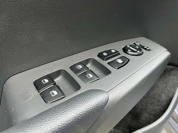 Hyundai Solaris II Рестайлинг с пробегом 2021 года, цена 1 537 000 рублей, 82000 км, седан, Автокод Объявления