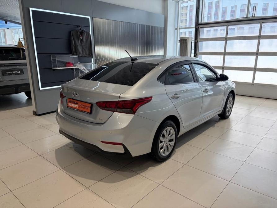 Hyundai Solaris II Екатеринбург  - изображение 4