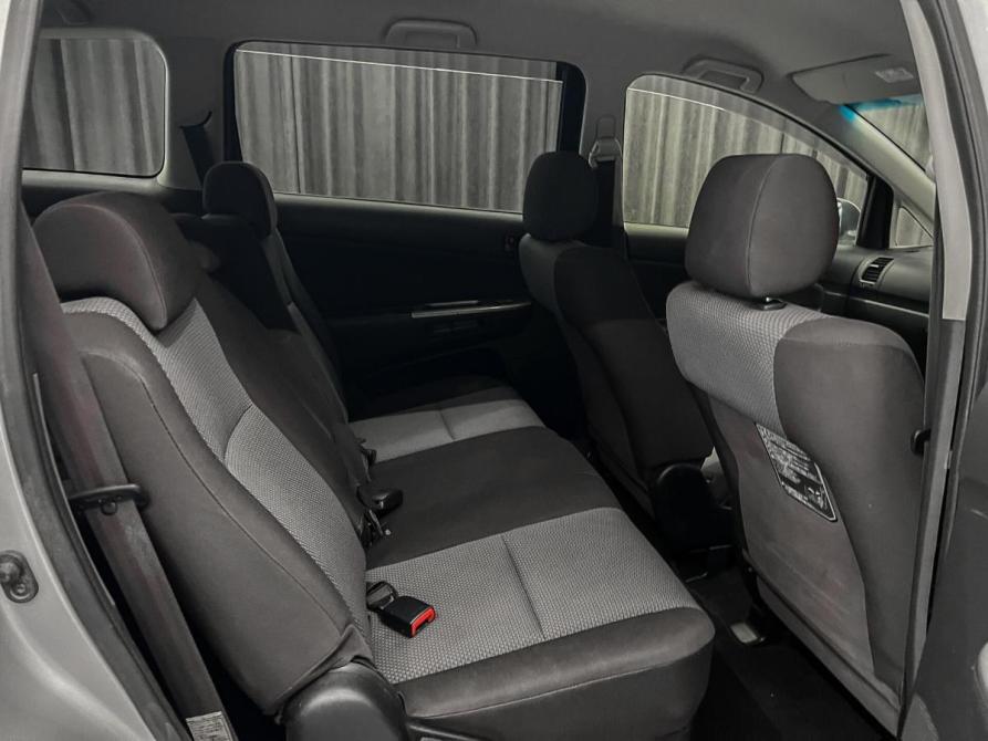 Toyota Wish I Красноярск  - изображение 14