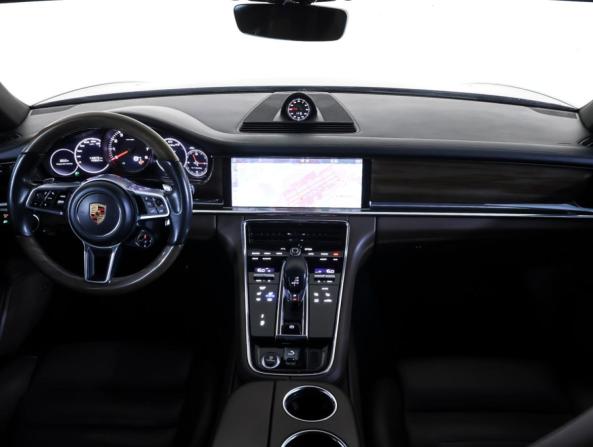 Porsche Panamera II с пробегом 2017 года, цена 5 990 000 рублей, 149273 км, лифтбек, Автокод Объявления