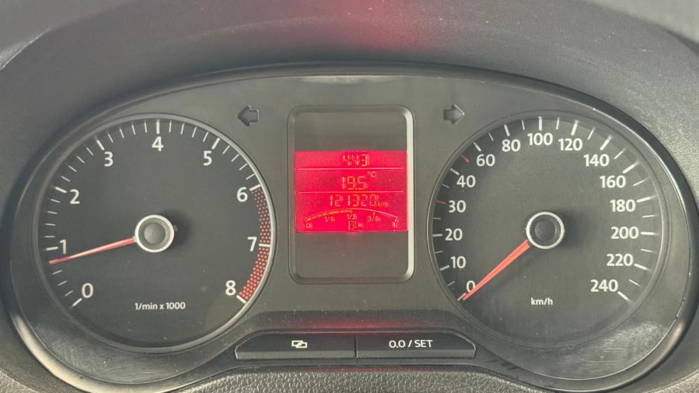 Volkswagen Polo V Киров  - изображение 11