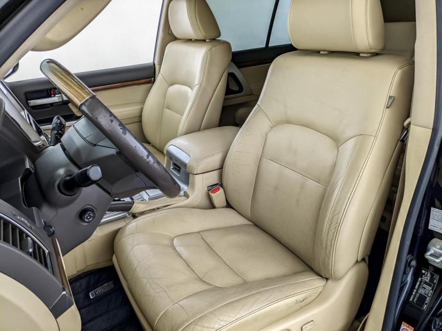 Toyota Land Cruiser 200 Series Рестайлинг 2 Москва  - изображение 20