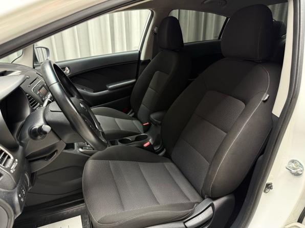 Kia Cerato III Рестайлинг (Classic) с пробегом 2017 года, цена 1 049 000 рублей, 135479 км, седан, Автокод Объявления