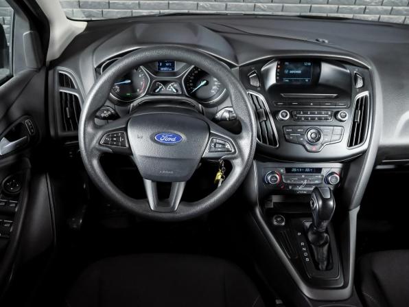Ford Focus III Рестайлинг с пробегом 2016 года, цена 1 100 000 рублей, 89897 км, хэтчбек, Автокод Объявления