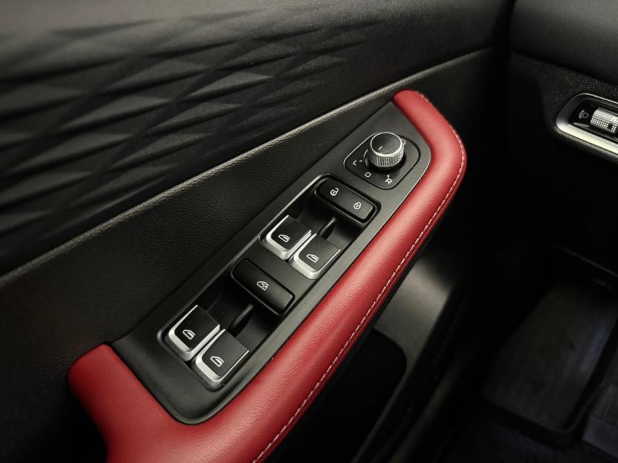 Geely Coolray I Рестайлинг Псков  - изображение 17