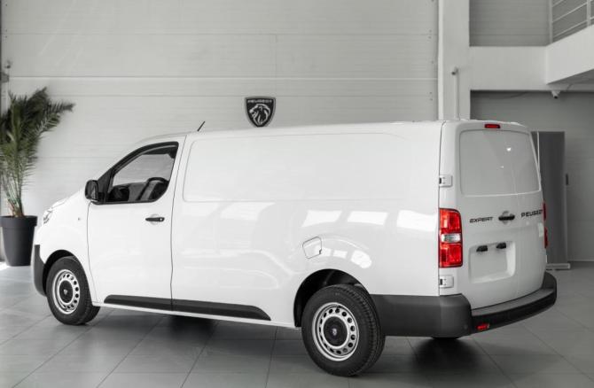 Peugeot Expert III Рестайлинг с пробегом 2025 года, цена 5 099 000 рублей, 10 км, фургон, Автокод Объявления
