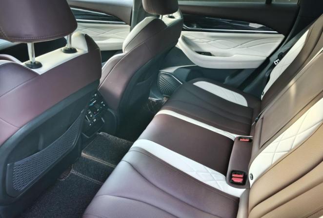 Geely Monjaro I с пробегом 2022 года, цена 3 049 000 рублей, 62190 км, внедорожник, Автокод Объявления