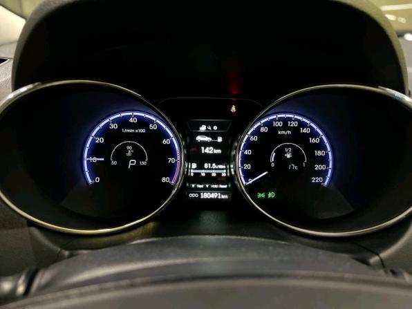Hyundai ix35 I Рестайлинг с пробегом 2014 года, цена 1 349 000 рублей, 180490 км, внедорожник, Автокод Объявления