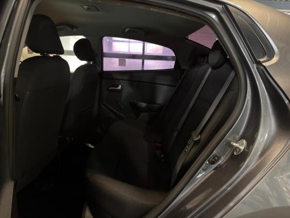 Kia Rio III Рестайлинг с пробегом 2015 года, цена 459 000 рублей, 207000 км, седан, Автокод Объявления