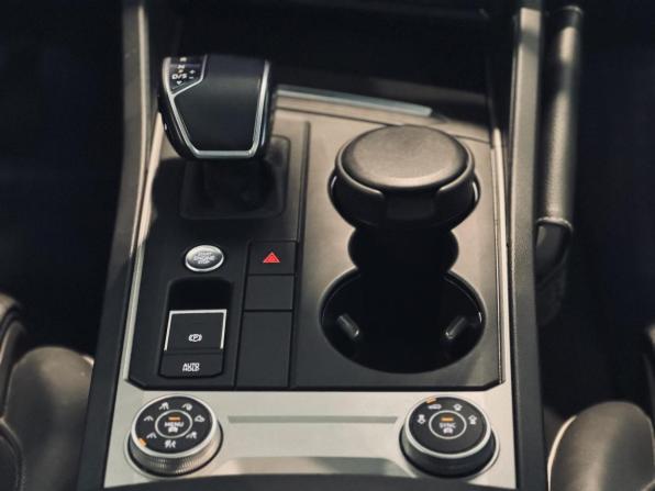 Volkswagen Touareg III с пробегом 2018 года, цена 4 750 000 рублей, 97865 км, внедорожник, Автокод Объявления