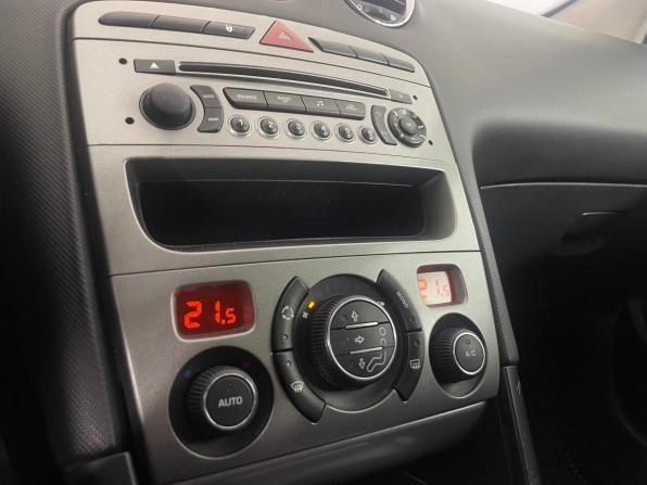 Peugeot 308 I с пробегом 2008 года, цена 399 000 рублей, 178059 км, хэтчбек, Автокод Объявления