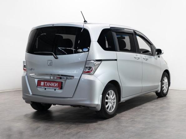Honda Freed I Рестайлинг с пробегом 2012 года, цена 1 200 000 рублей, 64000 км, компактвэн, Автокод Объявления