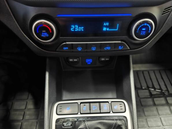 Hyundai Creta I с пробегом 2019 года, цена 1 799 000 рублей, 150341 км, внедорожник, Автокод Объявления
