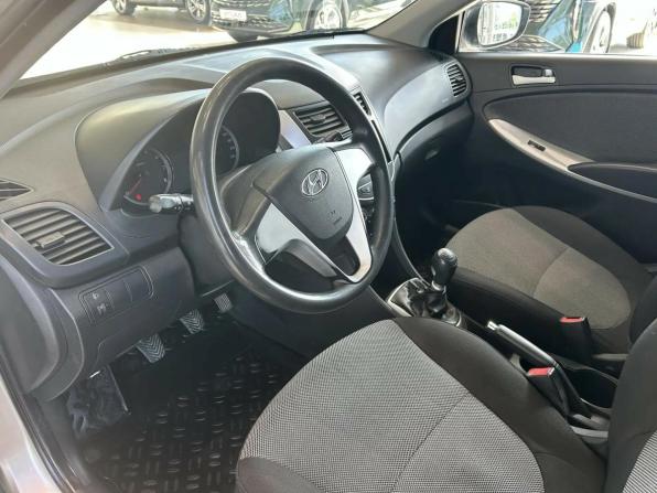 Hyundai Solaris I с пробегом 2011 года, цена 795 000 рублей, 127371 км, хэтчбек, Автокод Объявления