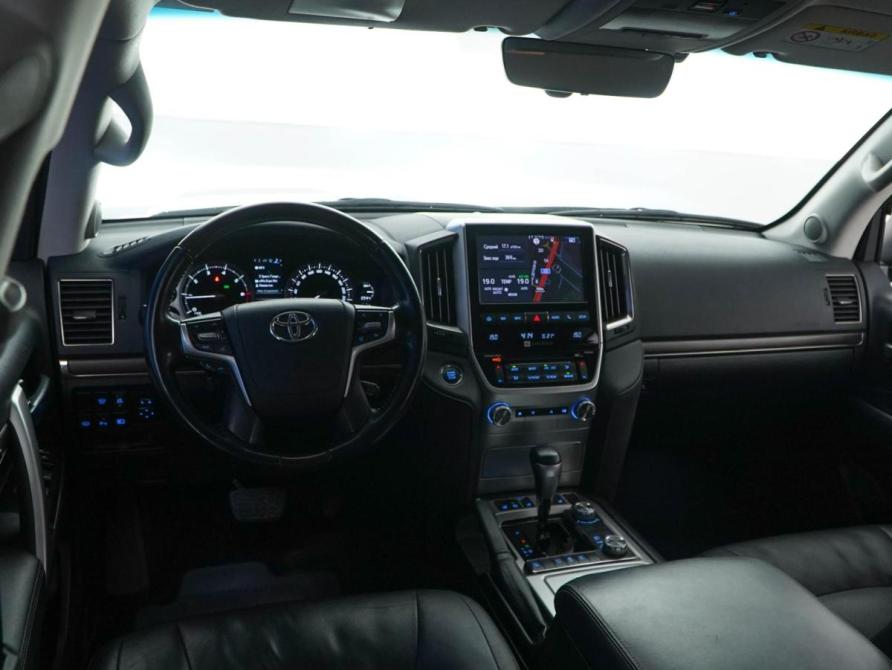 Toyota Land Cruiser 200 Series Рестайлинг 2 Москва  - изображение 6