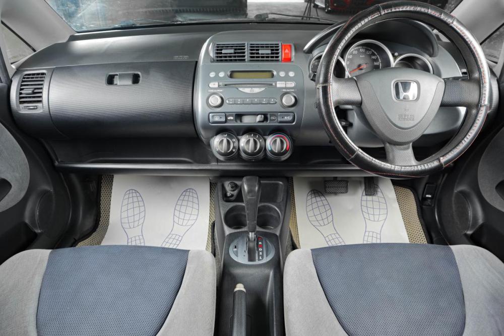 Honda Fit I Тюмень  - изображение 13