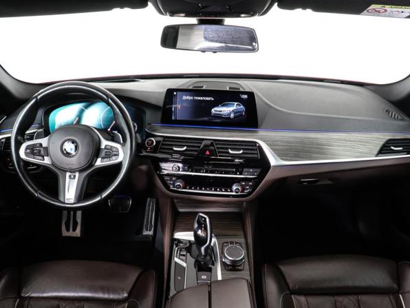 BMW 5 серии VII (G30/G31/G38) с пробегом 2019 года, цена 5 049 000 рублей, 121921 км, седан, Автокод Объявления