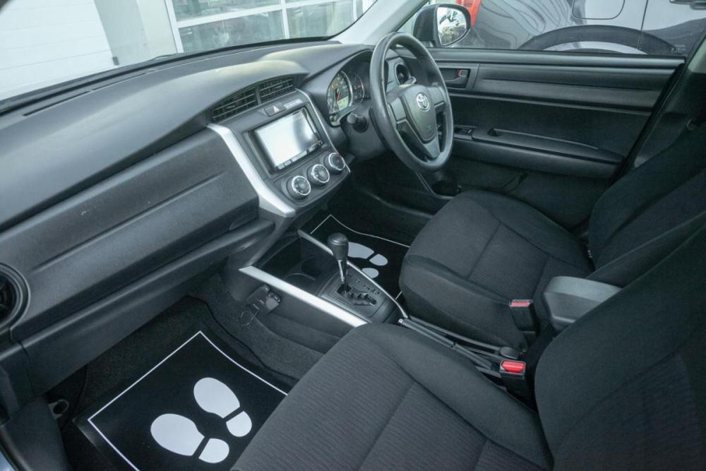 Toyota Corolla XI (E160 E170) Рестайлинг 2 Иркутск  - изображение 16