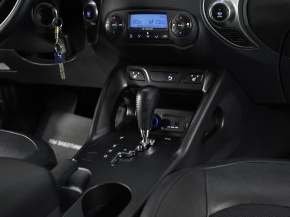 Hyundai ix35 I Рестайлинг с пробегом 2014 года, цена 1 349 000 рублей, 148000 км, внедорожник, Автокод Объявления