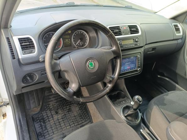 Skoda Fabia II с пробегом 2009 года, цена 449 000 рублей, 207849 км, универсал, Автокод Объявления