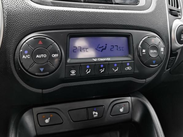 Hyundai ix35 I с пробегом 2011 года, цена 980 000 рублей, 332017 км, внедорожник, Автокод Объявления