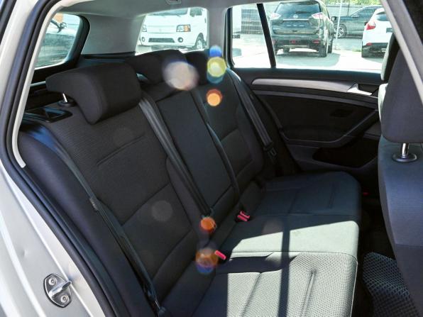 Volkswagen Golf VII Рестайлинг с пробегом 2018 года, цена 1 169 000 рублей, 92414 км, универсал, Автокод Объявления