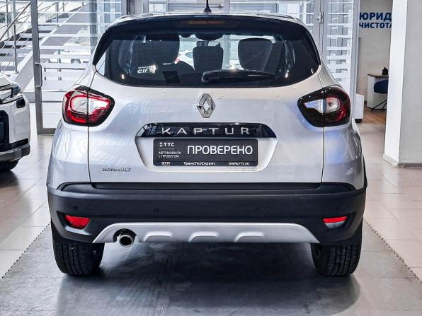 Renault Kaptur I с пробегом 2018 года, цена 1 370 000 рублей, 104362 км, внедорожник, Автокод Объявления
