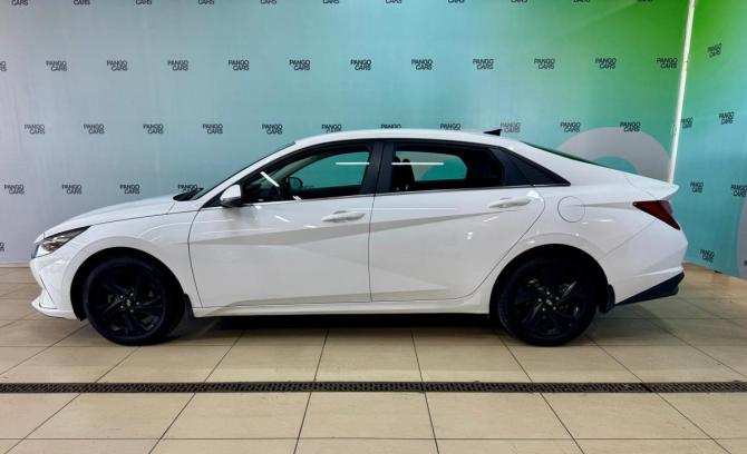 Hyundai Elantra VII (CN7) с пробегом 2021 года, цена 1 780 000 рублей, 56228 км, седан, Автокод Объявления