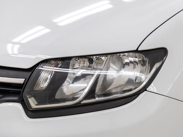 Renault Logan II с пробегом 2018 года, цена 898 000 рублей, 105743 км, седан, Автокод Объявления