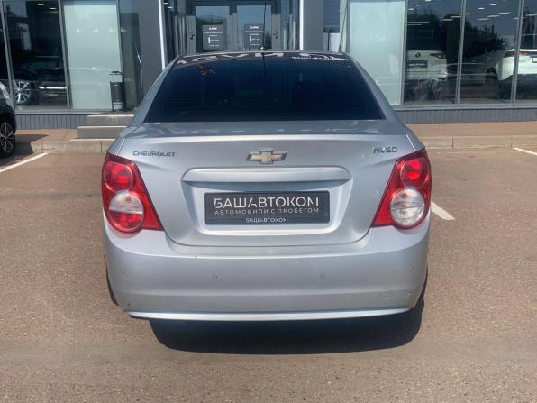 Chevrolet Aveo II с пробегом 2013 года, цена 400 000 рублей, 281100 км, седан, Автокод Объявления
