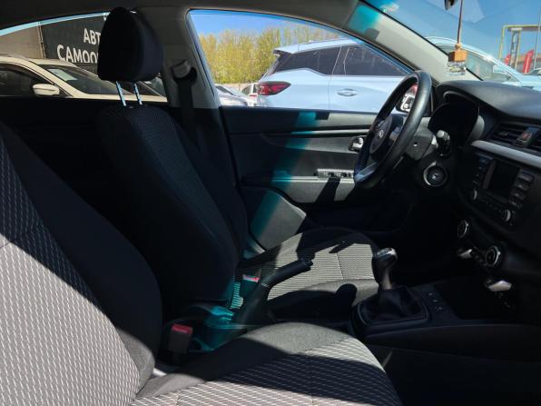 Kia Rio IV с пробегом 2019 года, цена 1 300 000 рублей, 90114 км, седан, Автокод Объявления