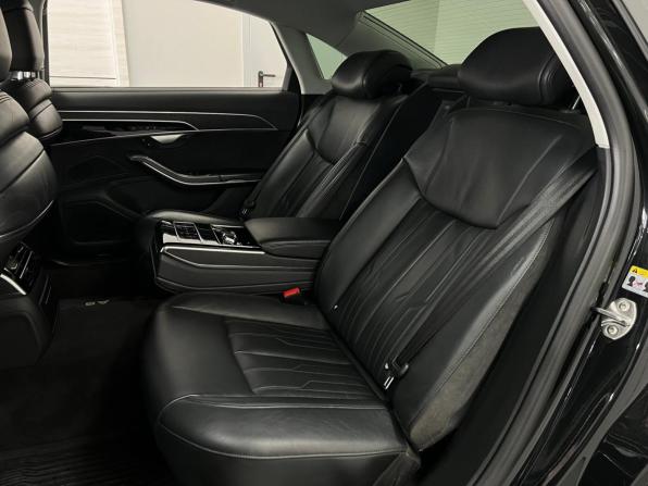 Audi A8 IV (D5) с пробегом 2018 года, цена 3 850 000 рублей, 240952 км, седан, Автокод Объявления