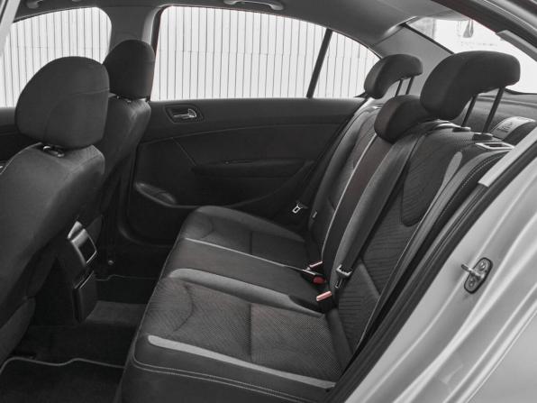 Peugeot 408 I с пробегом 2013 года, цена 550 000 рублей, 109381 км, седан, Автокод Объявления