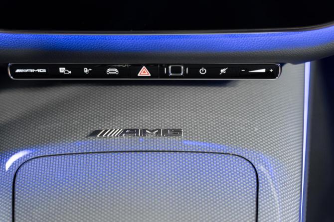 Новый Mercedes-Benz E-Класс AMG VI (W214) 2025 года, цена 15 490 000 рублей, седан, Автокод Объявления
