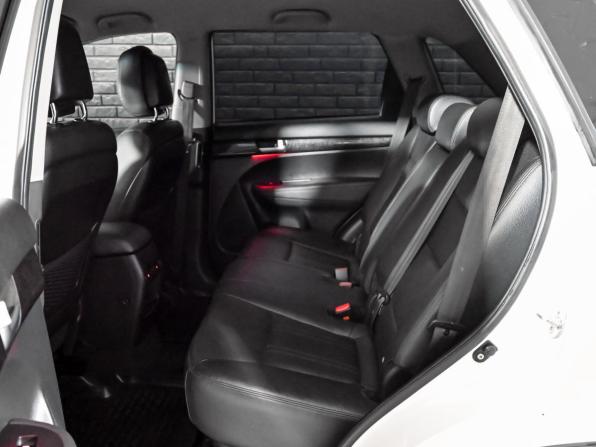 Kia Sorento II Рестайлинг с пробегом 2016 года, цена 2 080 000 рублей, 142288 км, внедорожник, Автокод Объявления