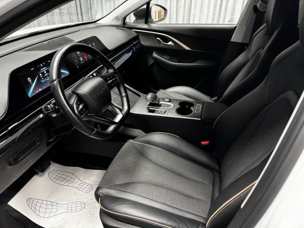 Omoda C5 I с пробегом 2022 года, цена 1 720 000 рублей, 45152 км, внедорожник, Автокод Объявления