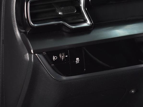 Kia Sportage V с пробегом 2023 года, цена 3 399 999 рублей, 38761 км, внедорожник, Автокод Объявления