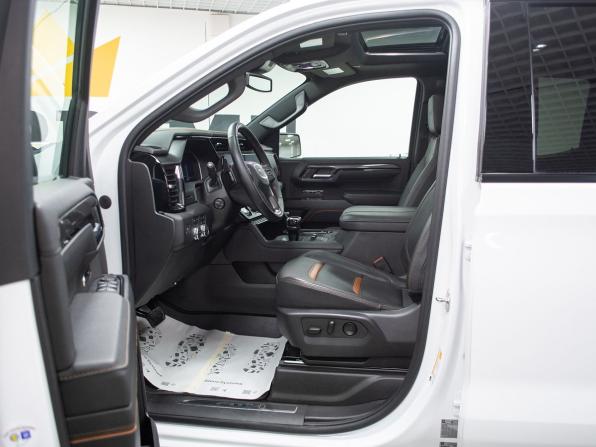 GMC Sierra IV Рестайлинг с пробегом 2025 года, цена 10 999 000 рублей, 42 км, offers.body_type.unknown, Автокод Объявления