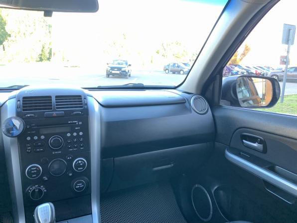 Suzuki Grand Vitara II Рестайлинг с пробегом 2008 года, цена 830 000 рублей, 238350 км, внедорожник, Автокод Объявления