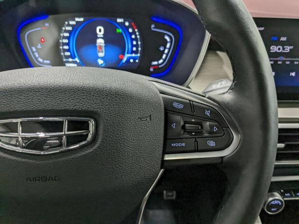 Geely Coolray I с пробегом 2023 года, цена 1 990 000 рублей, 7292 км, внедорожник, Автокод Объявления