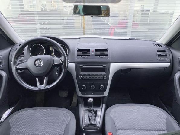 Skoda Yeti I Рестайлинг с пробегом 2014 года, цена 1 384 000 рублей, 166016 км, внедорожник, Автокод Объявления