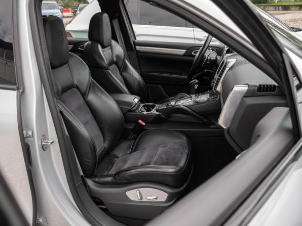 Porsche Cayenne II (958) с пробегом 2012 года, цена 2 150 000 рублей, 230355 км, внедорожник, Автокод Объявления