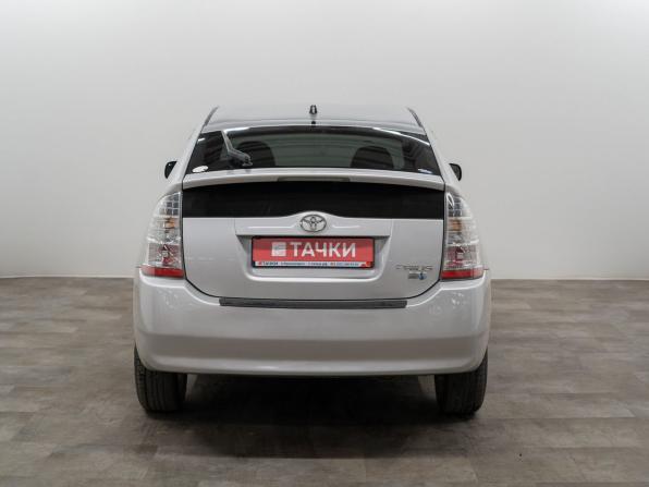 Toyota Prius II Рестайлинг (XW20) с пробегом 2009 года, цена 675 000 рублей, 261376 км, лифтбек, Автокод Объявления